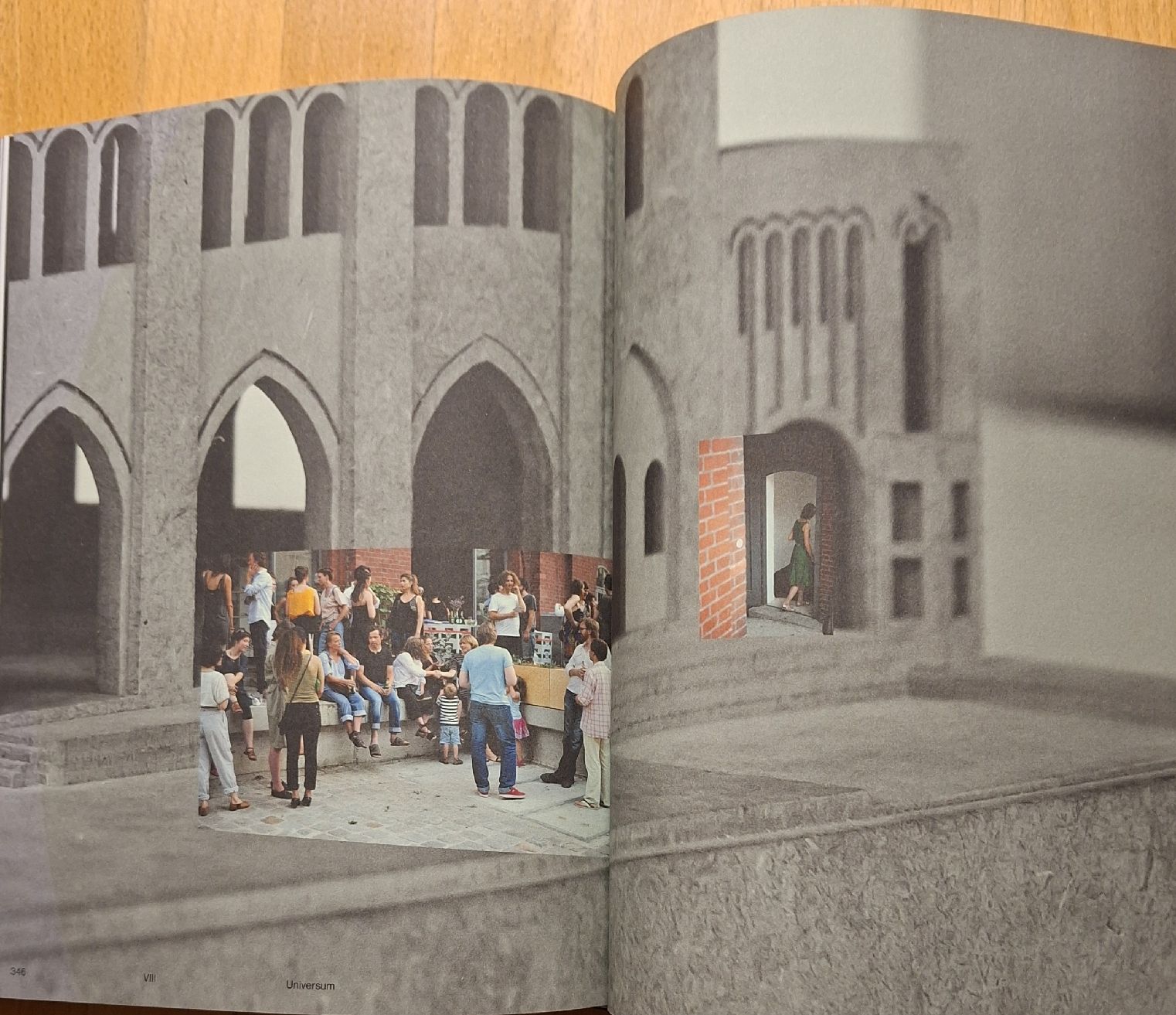 Libri: Studio Olafur Eliasson: The Kitchen Kochbuch, neuwertig – Nuovo (secondo la descrizione) da Niederglatt ZH venduto da Siegfried67 9