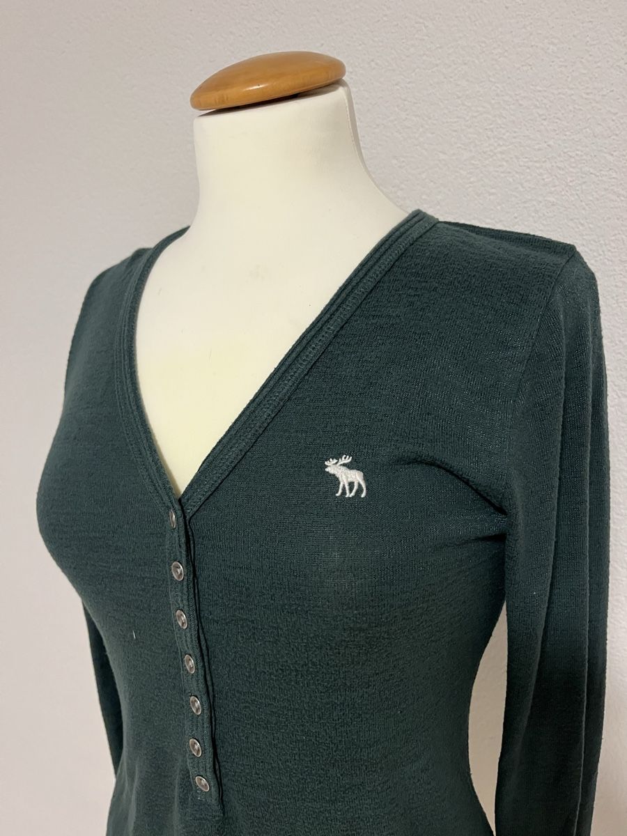 Abercrombie T-shirts: Abercrombie & Fitch Soft Dunkelgrün Gr. M – D'occasion à Thalheim par karmabis_