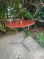 Antiker Gartentisch rund