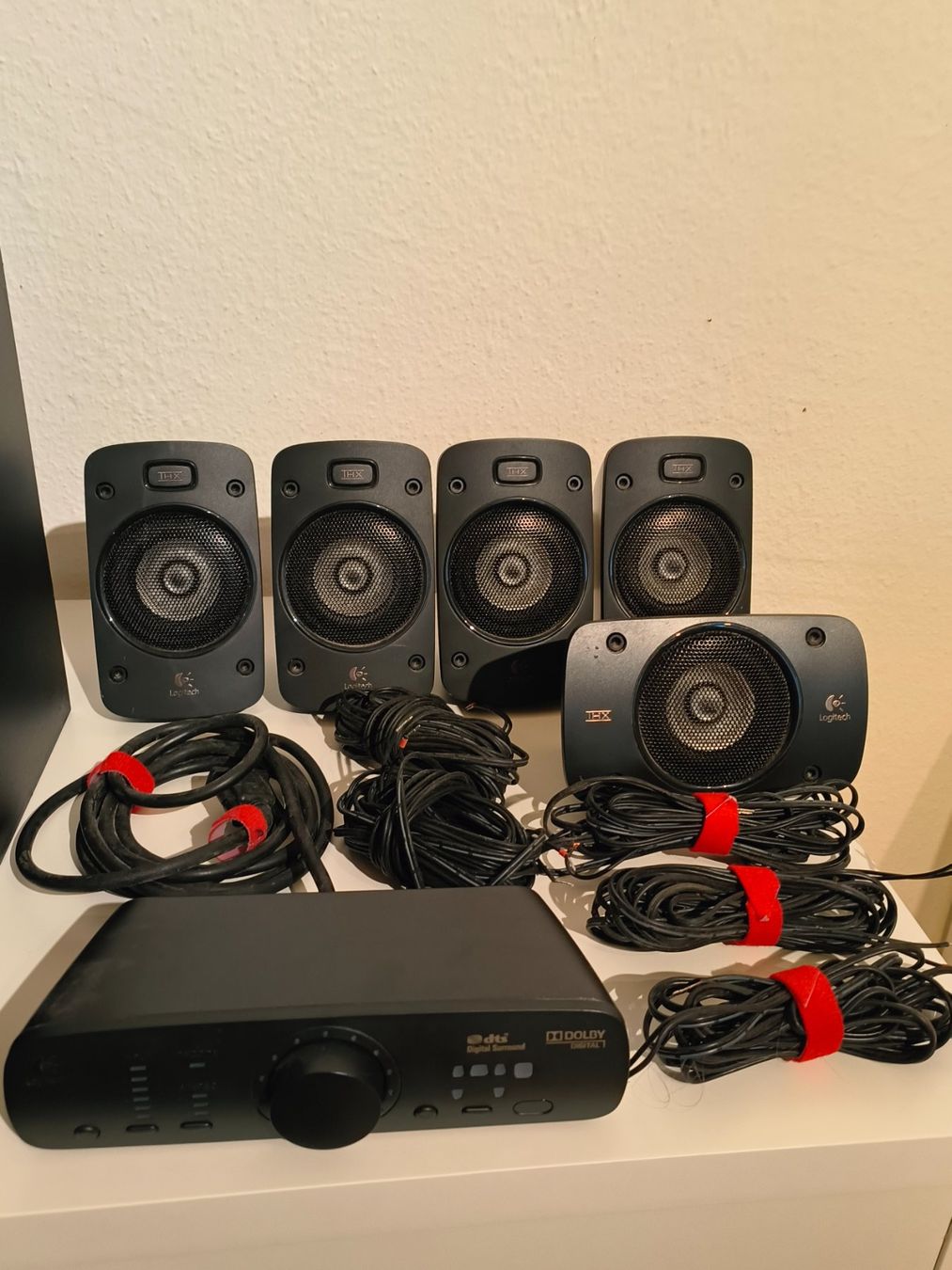 Logitech Home Cinema: Z906 Surround Sound System THX Lautsprecher – Usato da Dietlikon venduto da Ani_nini 1