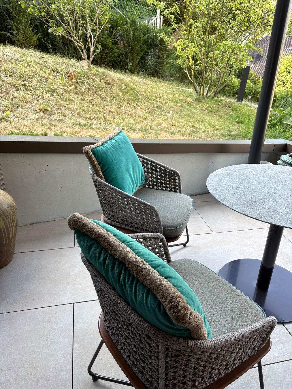 Minotti Tischset: Minotti Tisch und Stühle – Gebraucht aus Zürich von jeje75 1