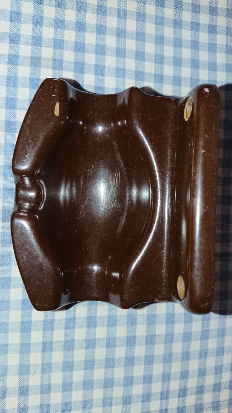 Portacenere: Cendrier en Bakélite – Usato da Cortaillod venduto da signep 8