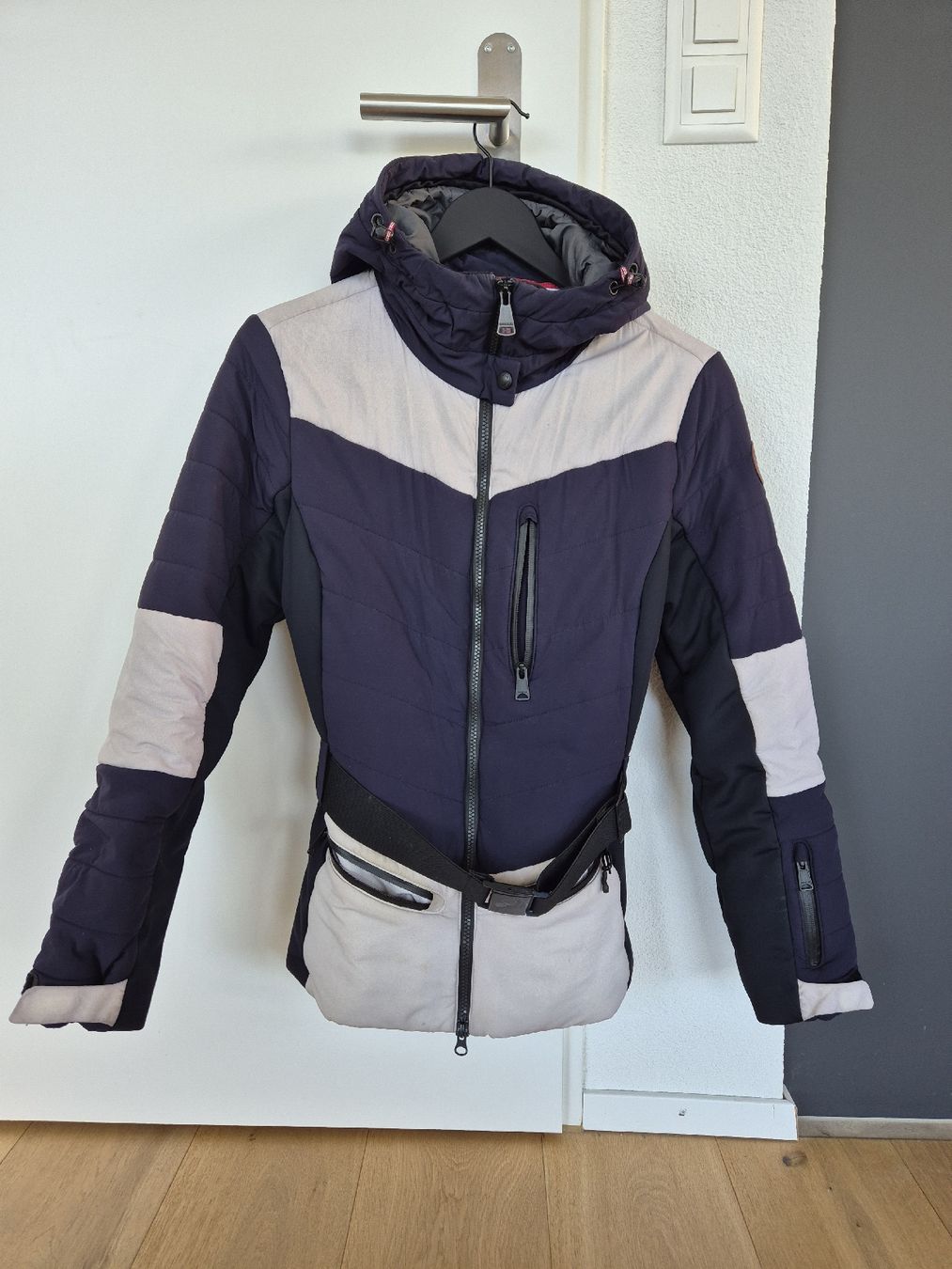 Napapijri Vestes: Napapijri Ski Jacke Grösse S – D'occasion à Faulensee par edart24