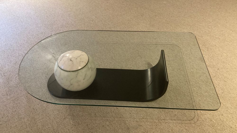 Table basse design avec plateau verre et base marbre (Gebraucht) in ...