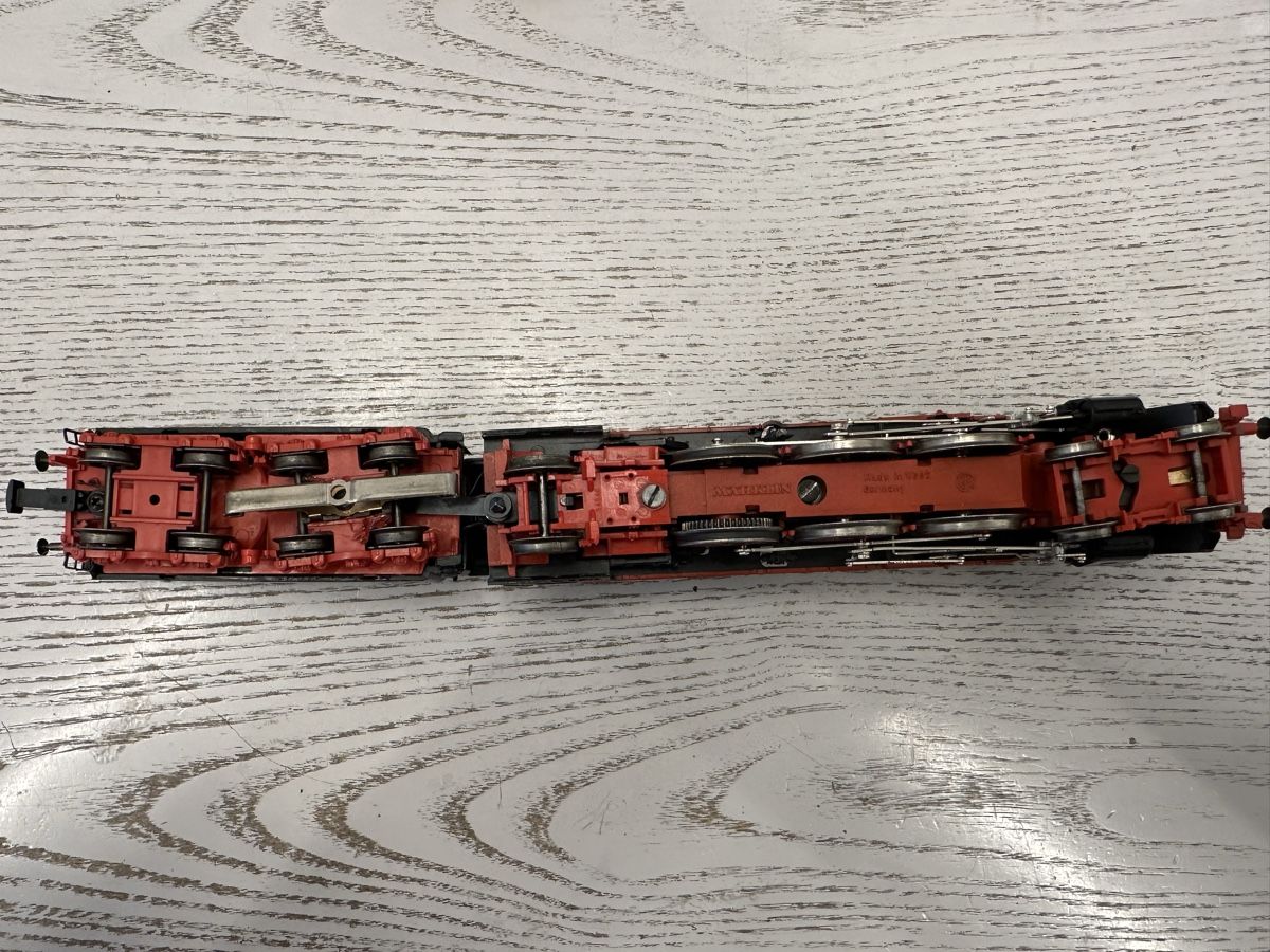 Märklin Modellini di ferrovie: Märklin 3085 DB BR 003 – Usato da Lupsingen venduto da New-Haven 5