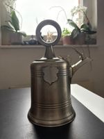 Zinnkrug mit Deckel und Emblem, antik, guter Zustand
