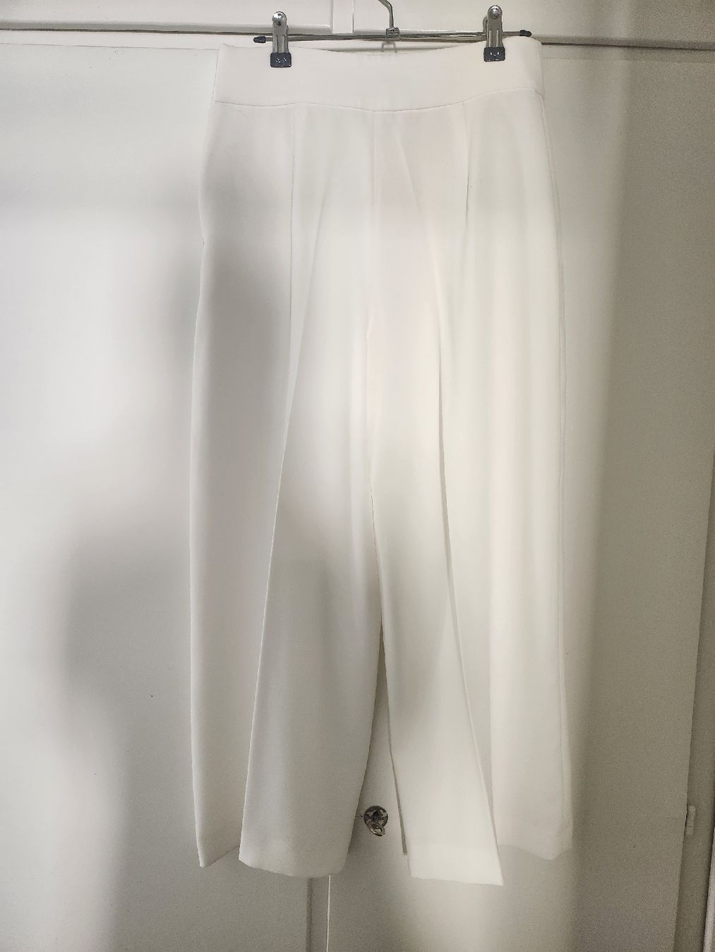 Zara Pantaloni: cullot pants 3/4 zara – Usato da Schlieren venduto da wik_69lh