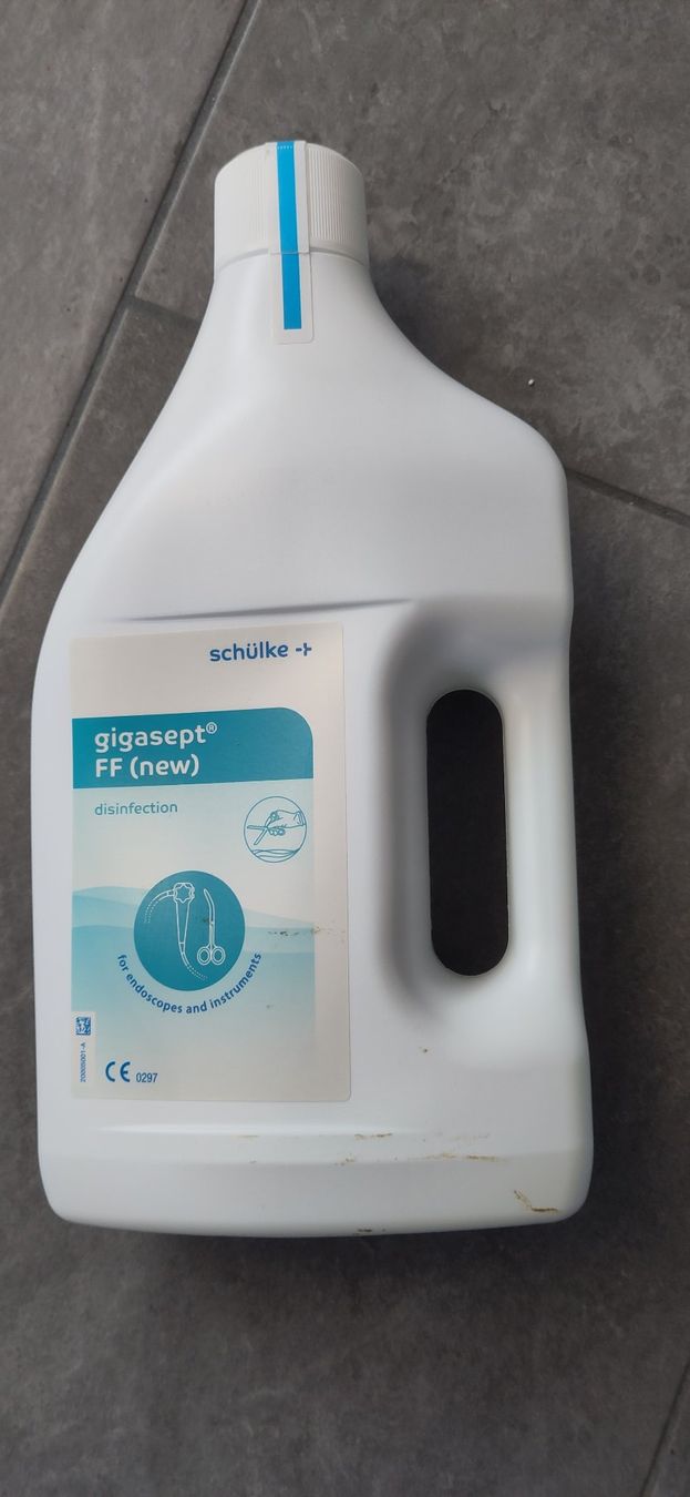 Attrezzature mediche: Gigasept FF neue Formulierung Fl 2 lt – Usato da Widen venduto da eng_v7ym