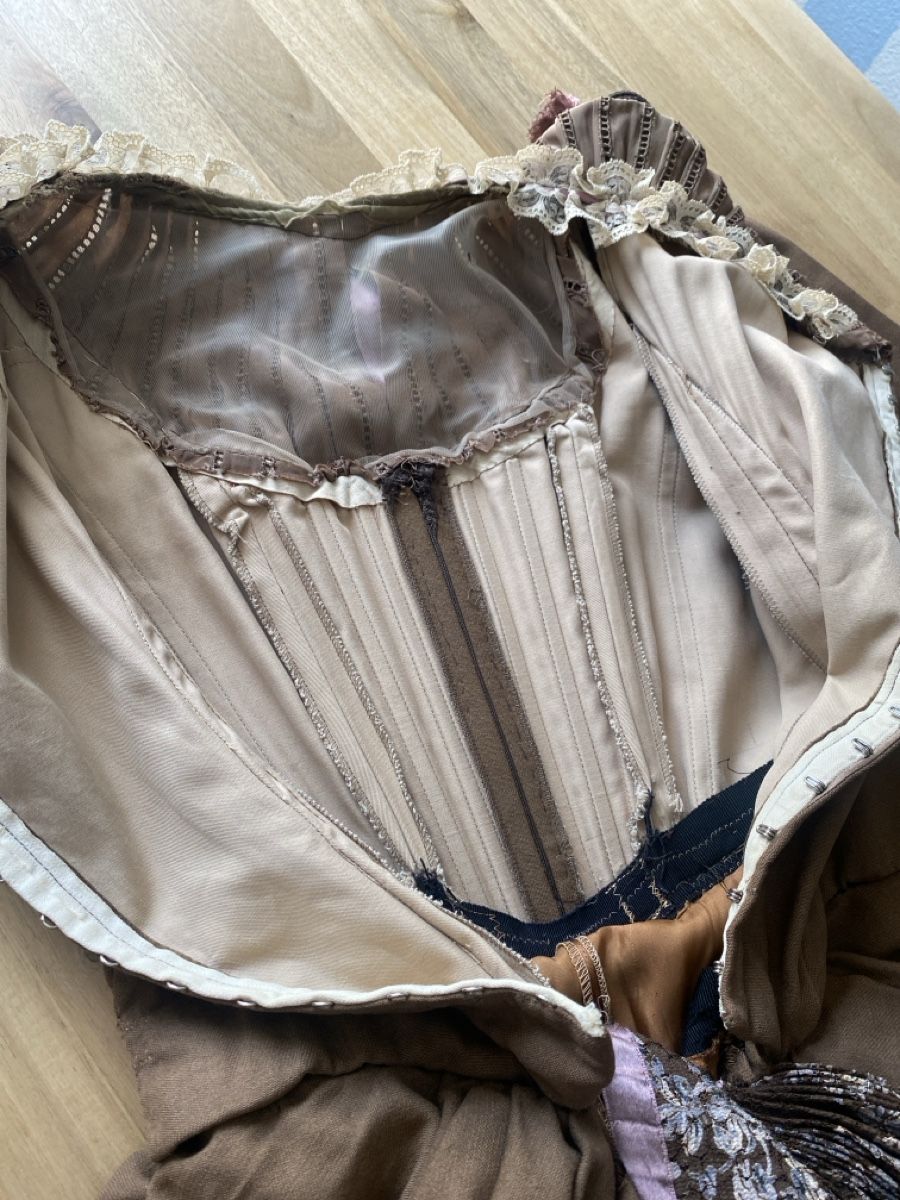Costumi: Bayerische Staatsoper Kostüm von Eugen Onegin – Difettoso da Schwyz venduto da rat-race 2