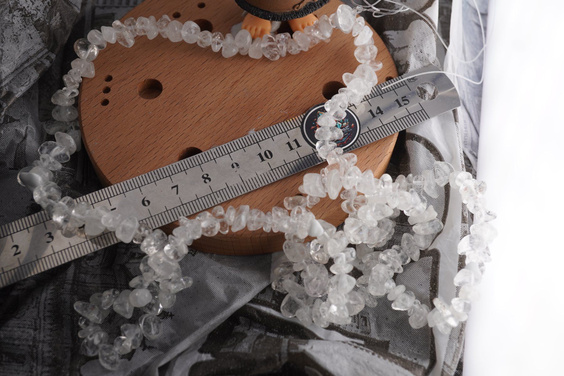 Minerali & Pietre curative: Bergkristall     Splitter   Strang lang        Ab 1.- – Nuovo e nell'imballaggio originale da Eschenbach SG venduto da topstone 3