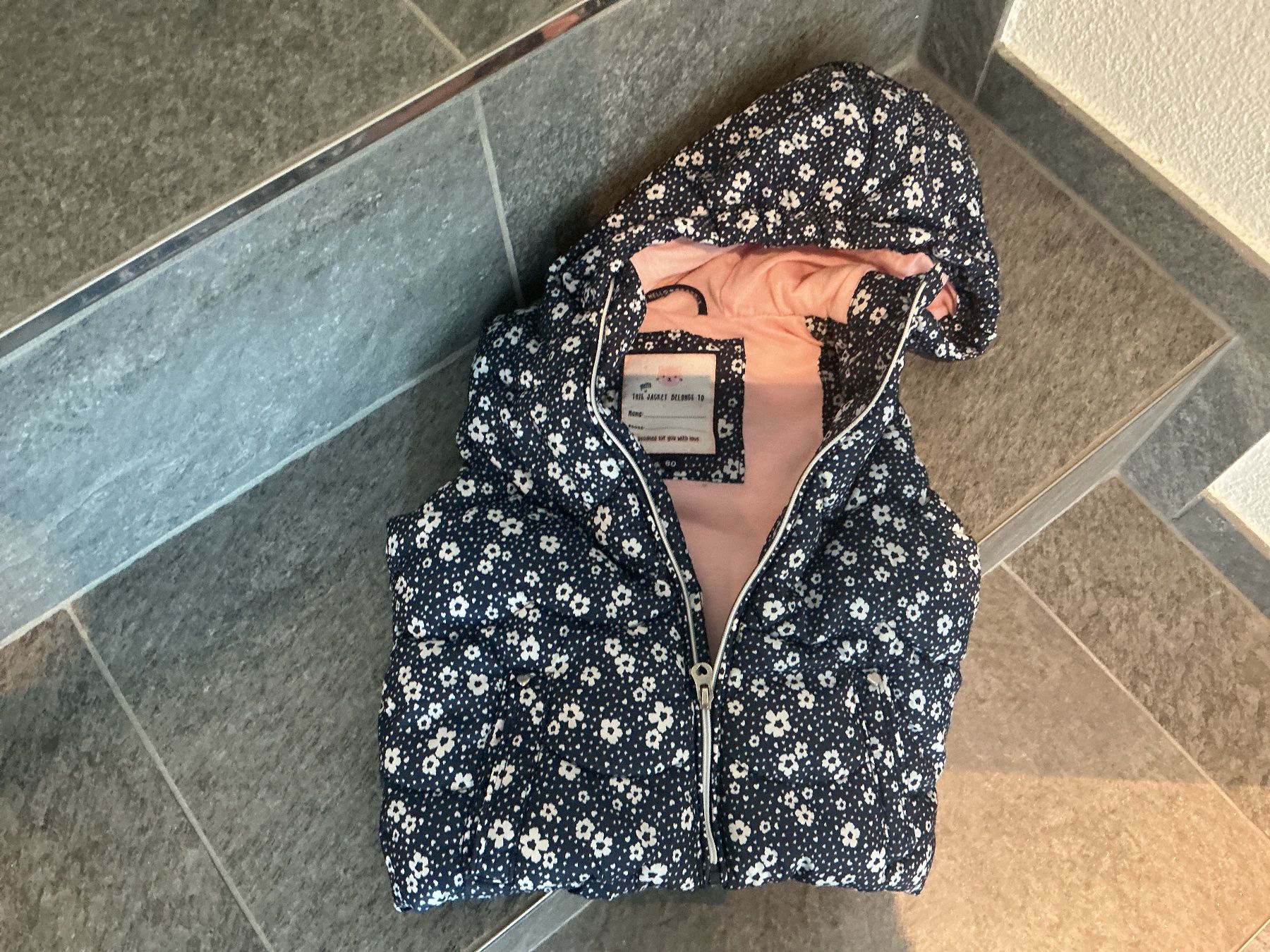 Kleiderpakete & -sets: Div. Kleider Grösse 80 (Mädchen) – Gebraucht aus Eschenbach SG von 19Dani83 5