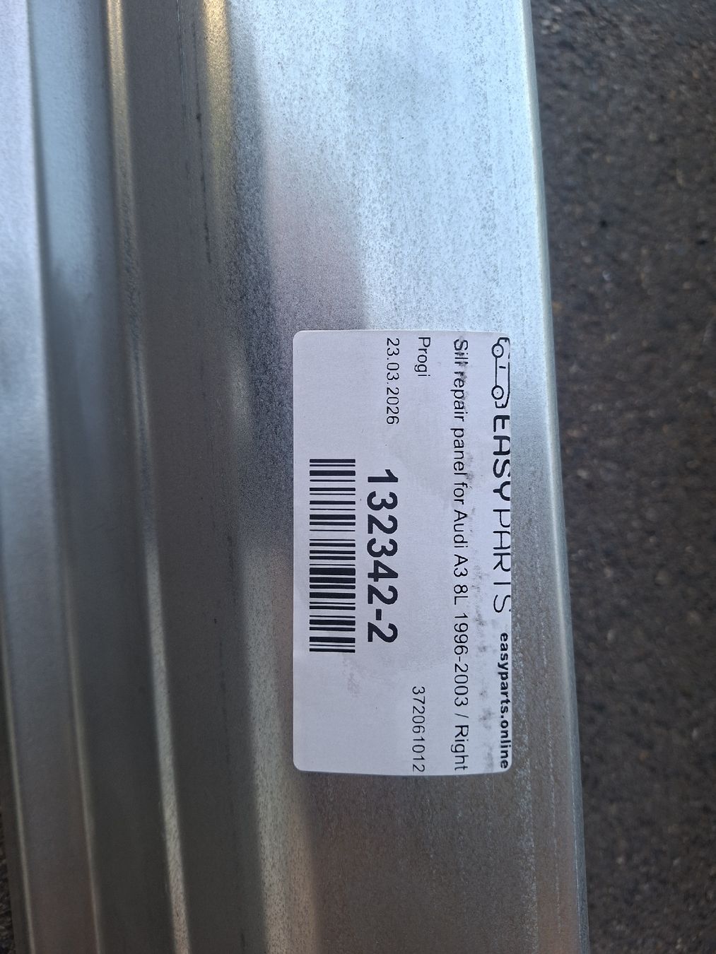 Audi Tutti pezzi di ricambio auto: Audi A3 8L 2X Reparatur Schweller neu – Nuovo (secondo la descrizione) da Neuheim venduto da chs_tsp8 1