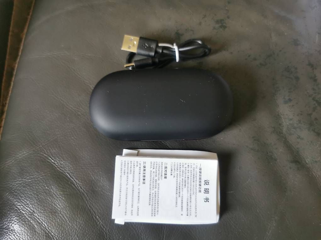 Casques audio: Bluetooth Kopfhörer  – D'occasion à Brissago par dee07 1