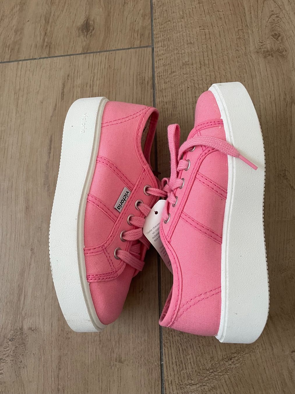Victoria Scarpe per ragazze: Schuhe von Victoria Gr. 30 NEU – Nuovo (secondo la descrizione) da Waltenschwil venduto da hansnine 3