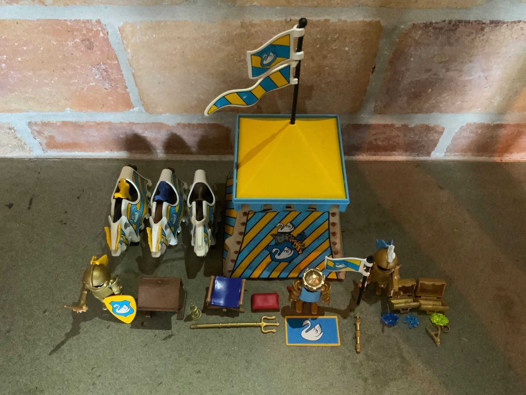 Playmobil Spielzeuge: Belagerungstrupp der Schwanenritter – Gebraucht aus Burgdorf von rainerw07 5