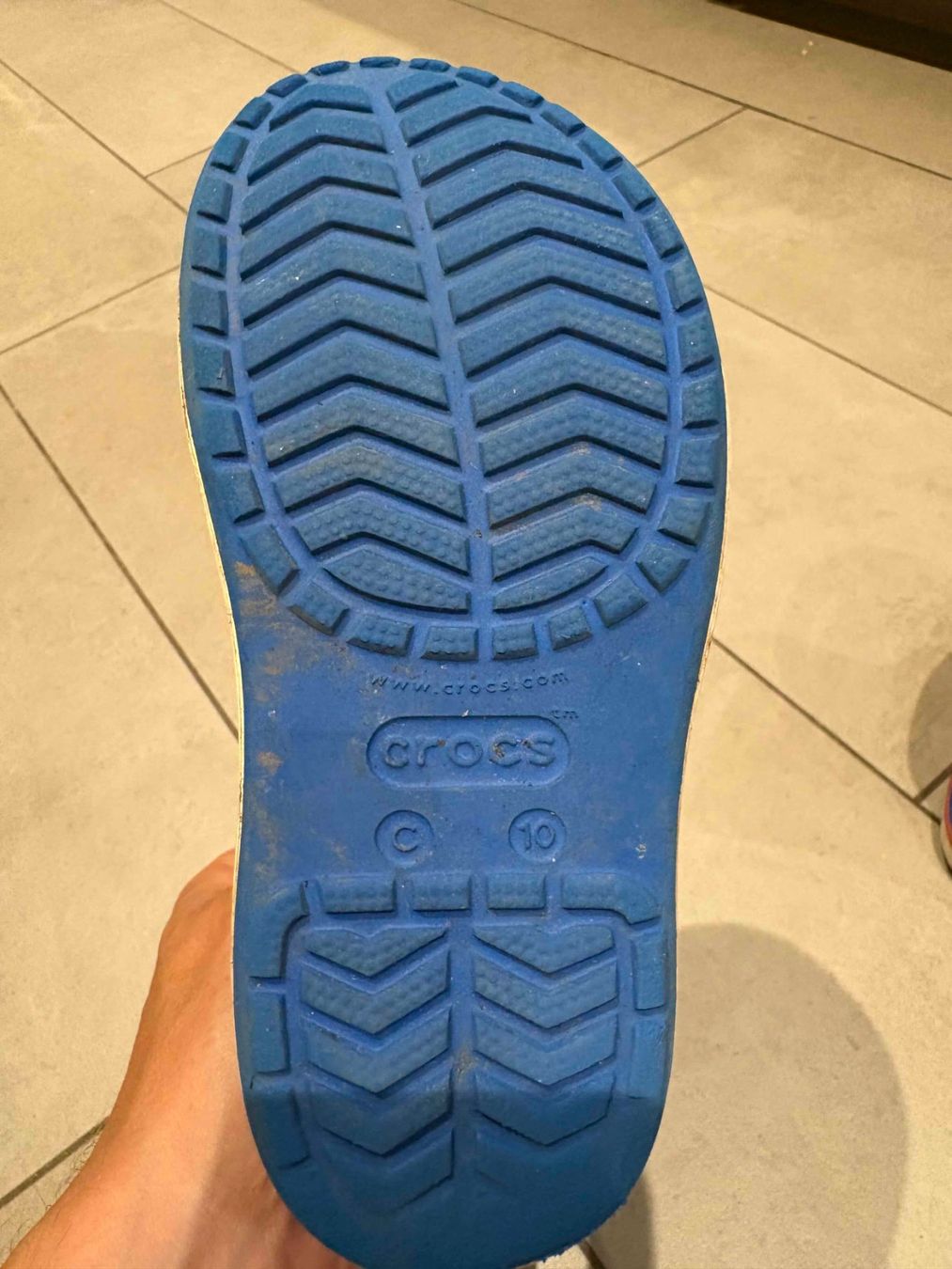 Crocs Chaussures garçon: Crocs Kindergummistiefel – D'occasion à Baar par antalt 4