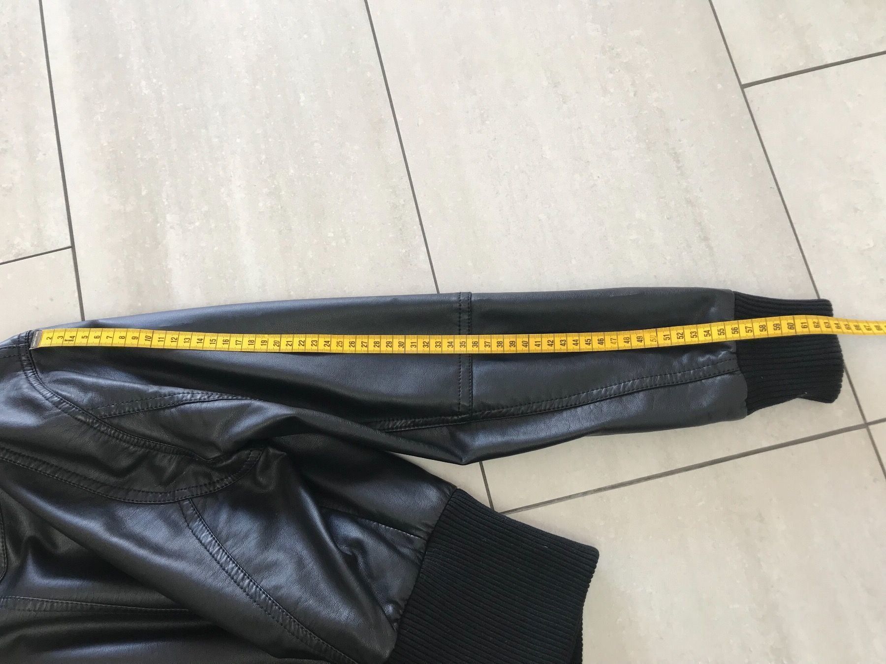 Giacche: Jacke schwarz Gr.M – Usato da Wädenswil venduto da JJ15 4