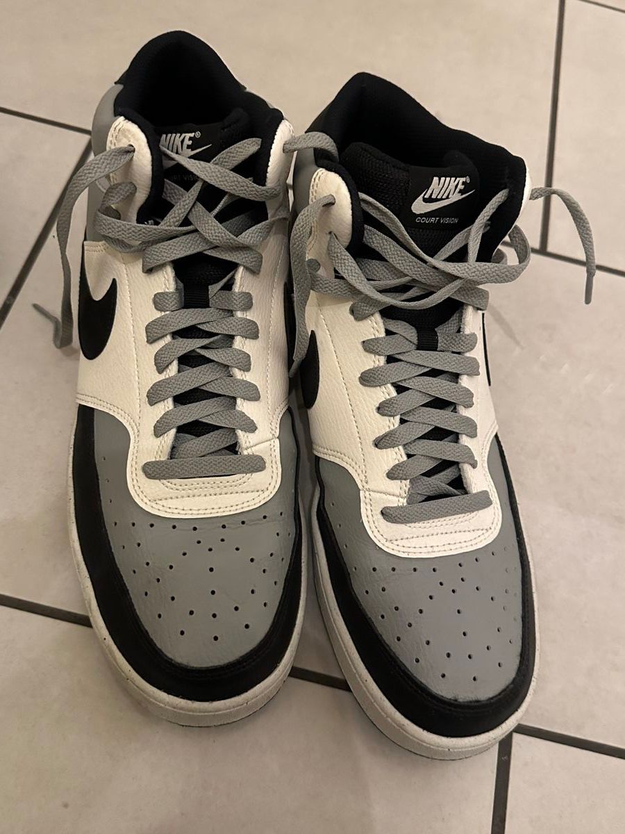 Nike Scarpe da uomo: Nike Schuhe Neuwertig Gr 46 – Usato da Deitingen venduto da Himhip 2