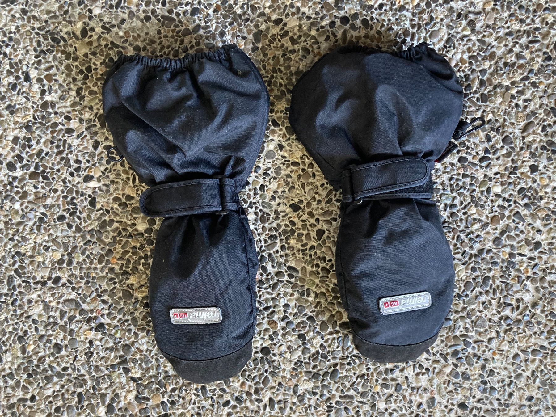 Reima Kinderhandschuhe: Handschuhe / Fäustlinge von REIMA, Gr. 4 – Gebraucht aus Aetingen von Nadinsky