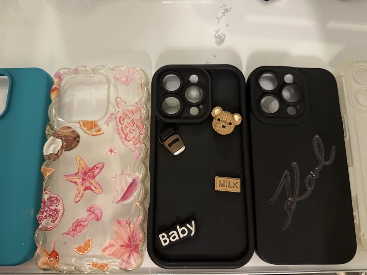 Cover & Protezioni schermo: 7 Handyhülle , Iphone 16Pro – Nuovo (secondo la descrizione) da Lyss venduto da KiS12 1
