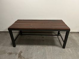 Tisch Massivholz und Metallgestell