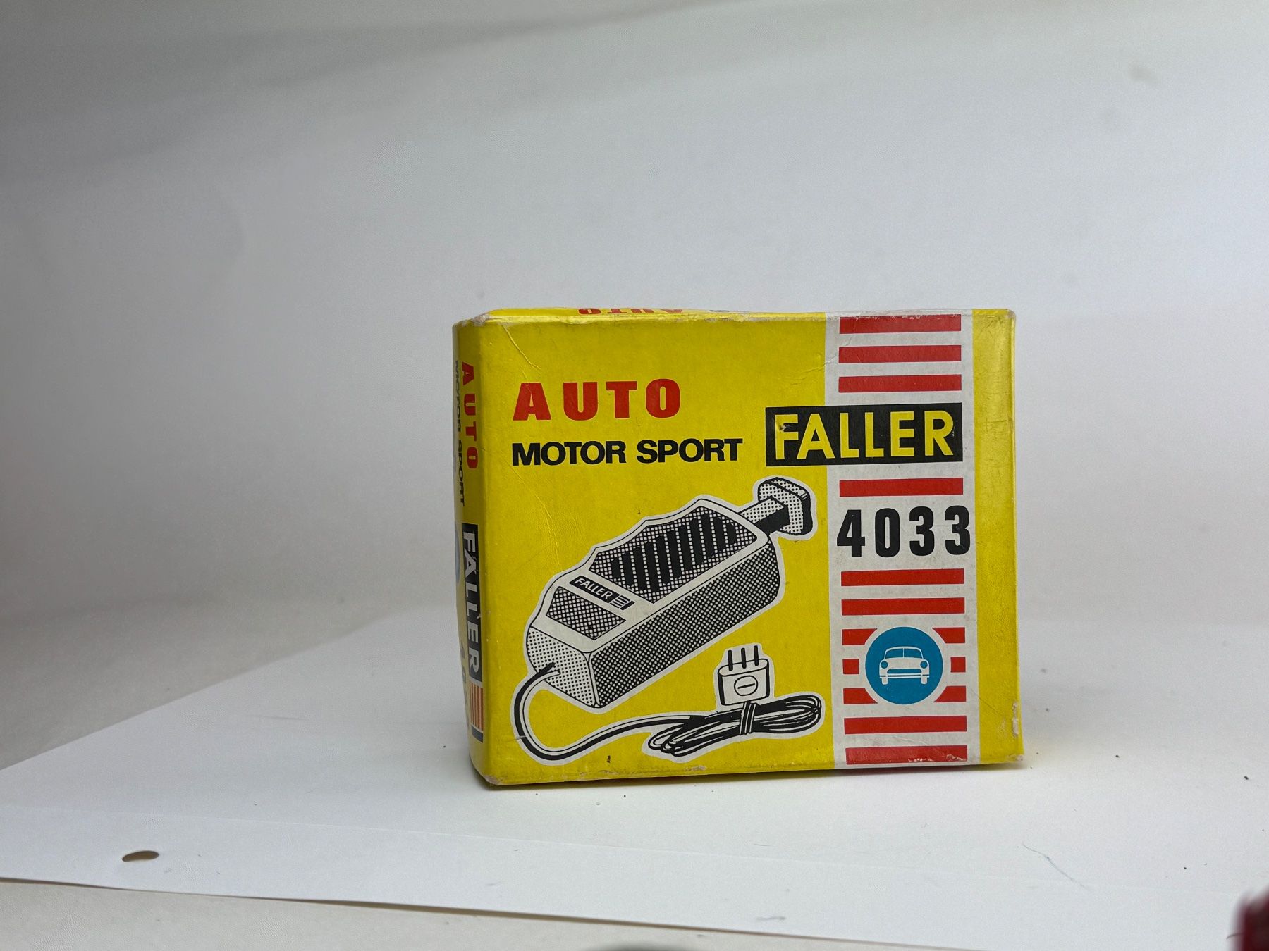 Faller Piste: GB-4 Faller AMS Auto Sport Handregler – Usato da Elm venduto da Wikmtz