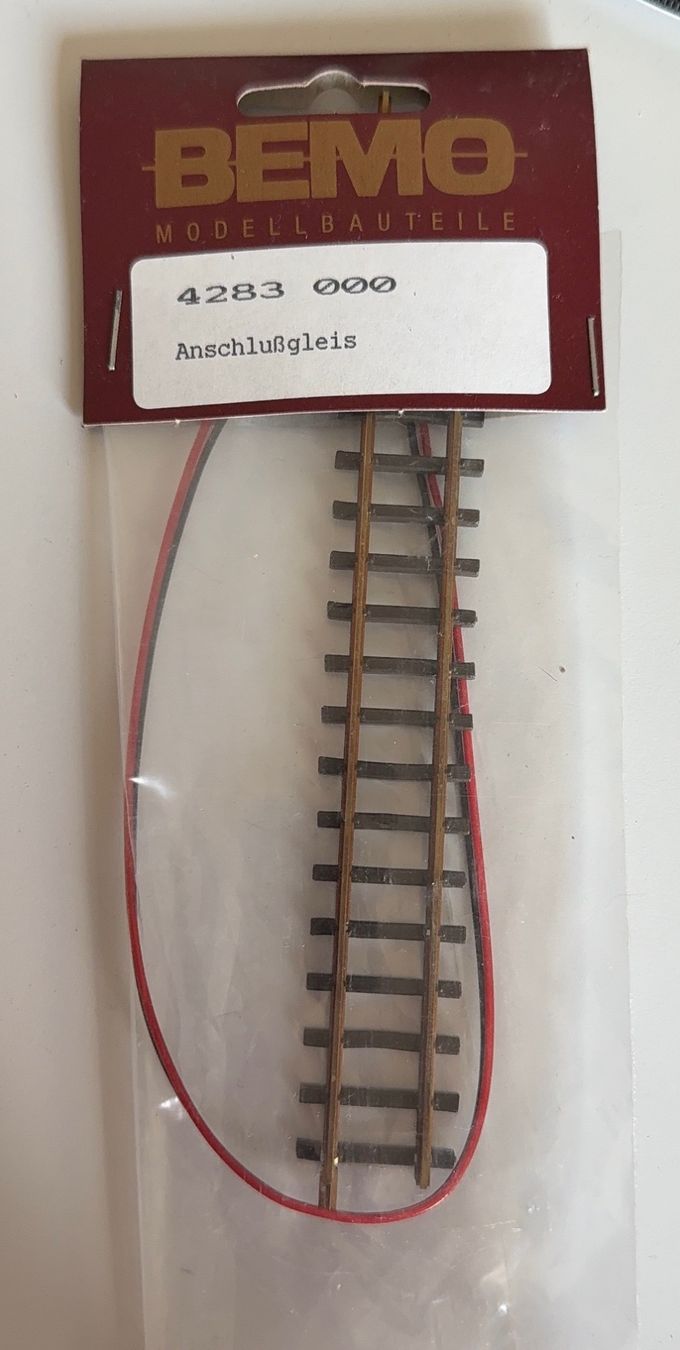 Bemo Modelleisenbahnen: Bemo Anschlussgleis Art. 4283 000 – Neu und originalverpackt aus Samedan von Gischpel25