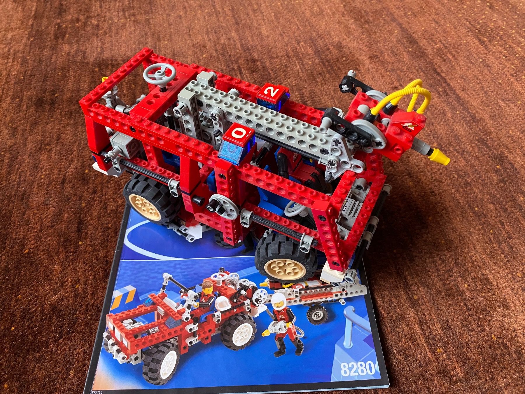 Lego Kit di costruzioni: 8280 LEGO Technic Fire Engine – Usato da Wattwil venduto da edel88 3