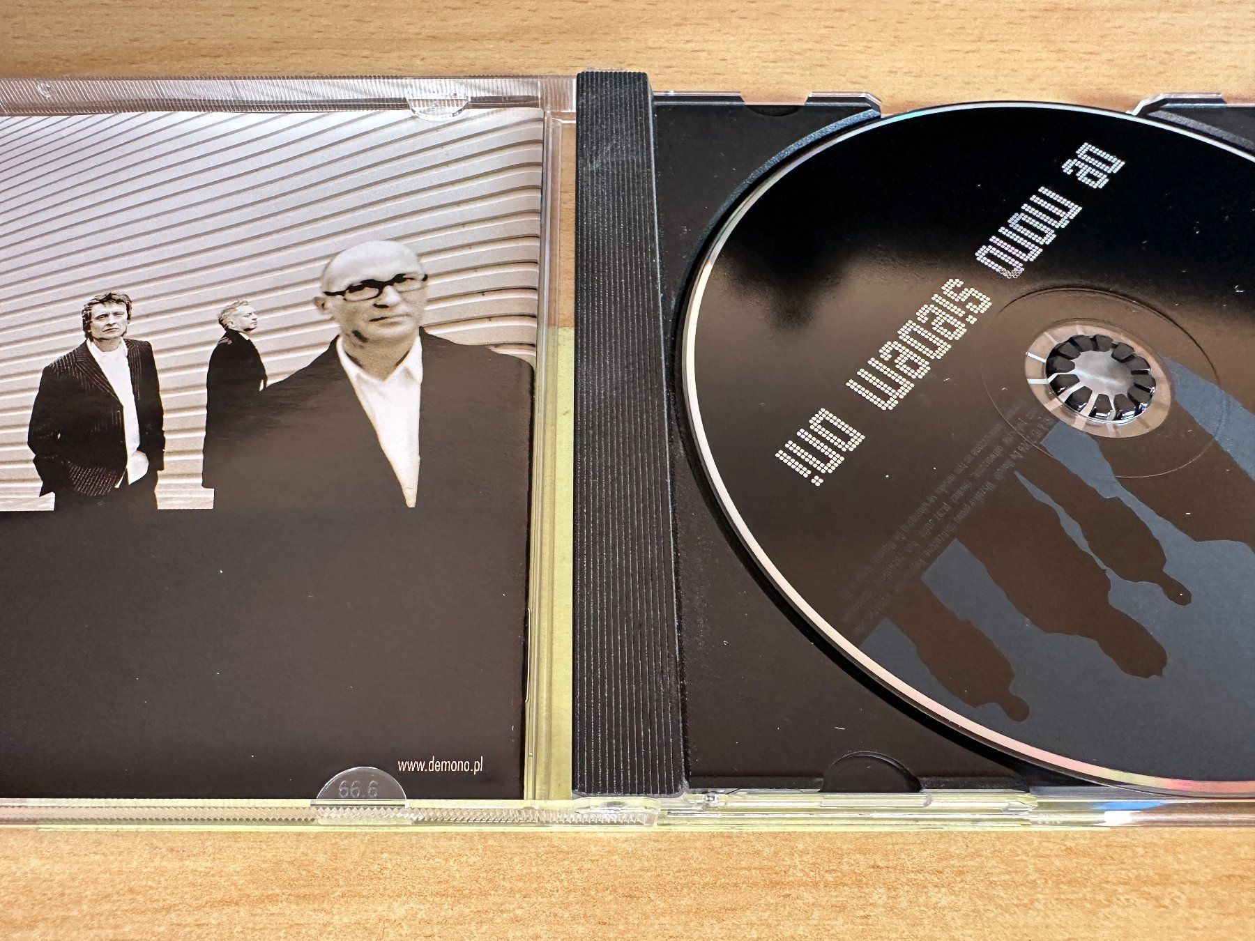 CD: De Mono – Siedem Dni – Usato da Rikon im Tösstal venduto da Alpenmutz 2
