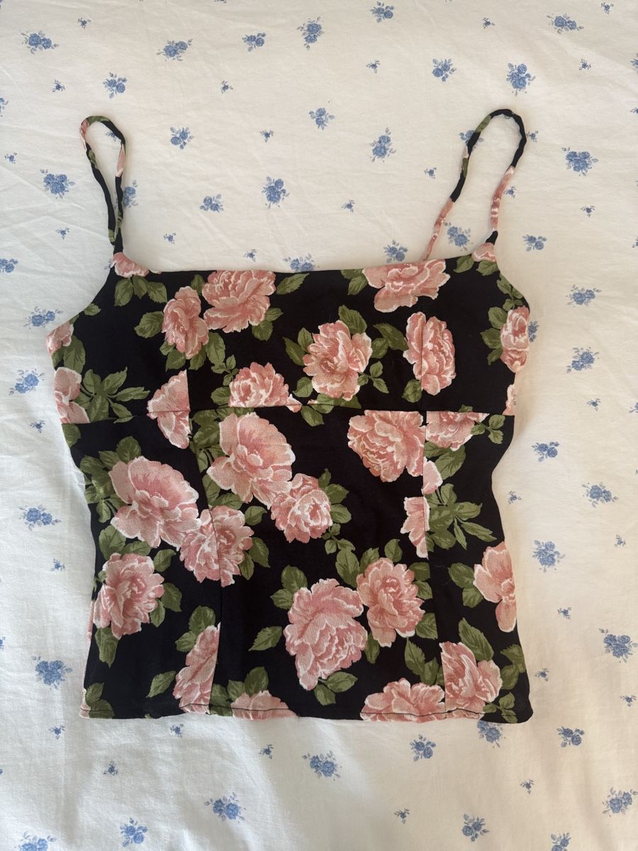 Reformation Tops: Reformation top – D'occasion à Aarau Rohr par ash_m7hq