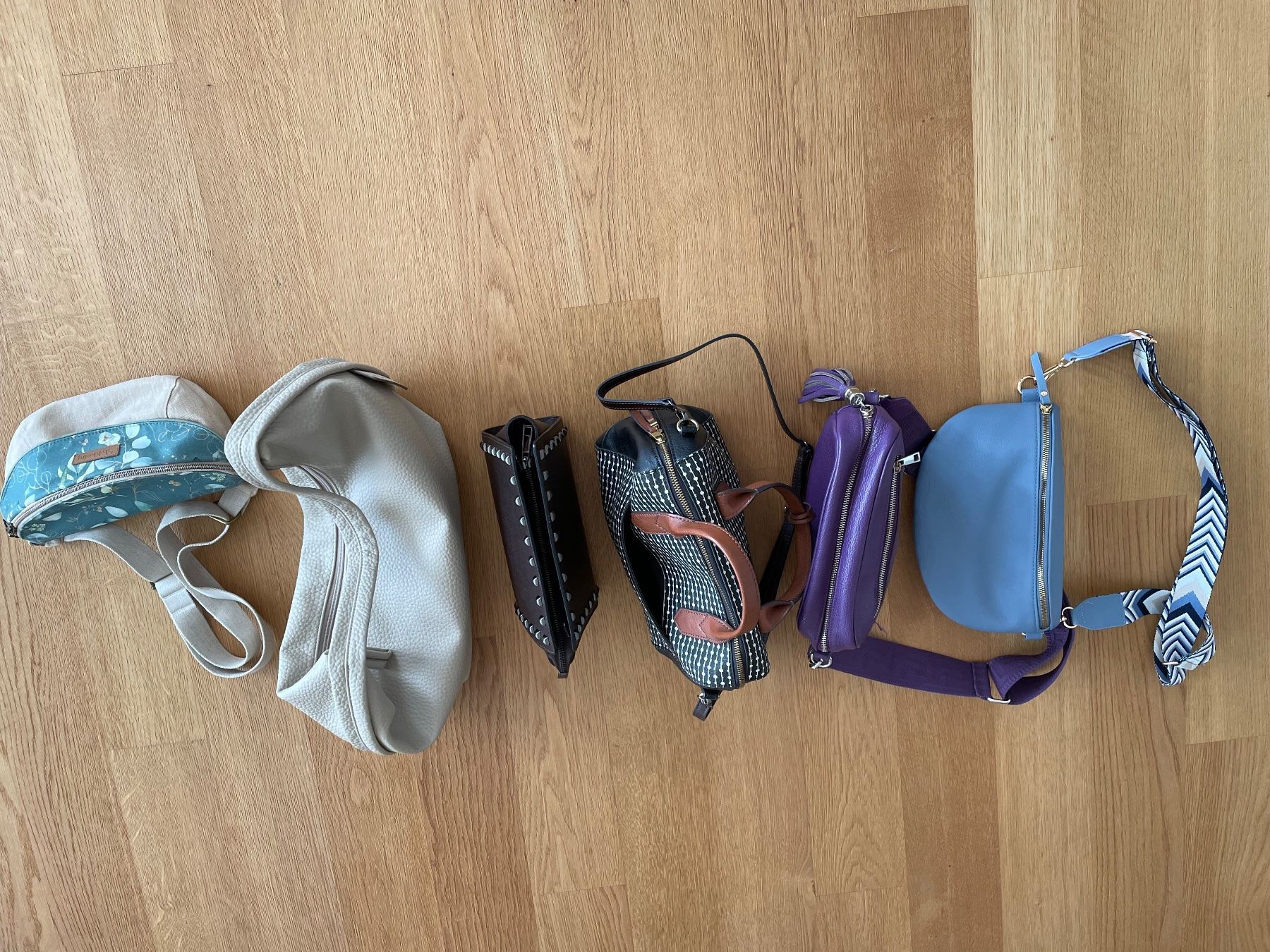 Taschen für Damen: Handtaschen-Potpourri – Gebraucht aus Meilen von dada2007