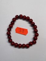 1 Stück / Rotes Perlenarmband Naturstein.