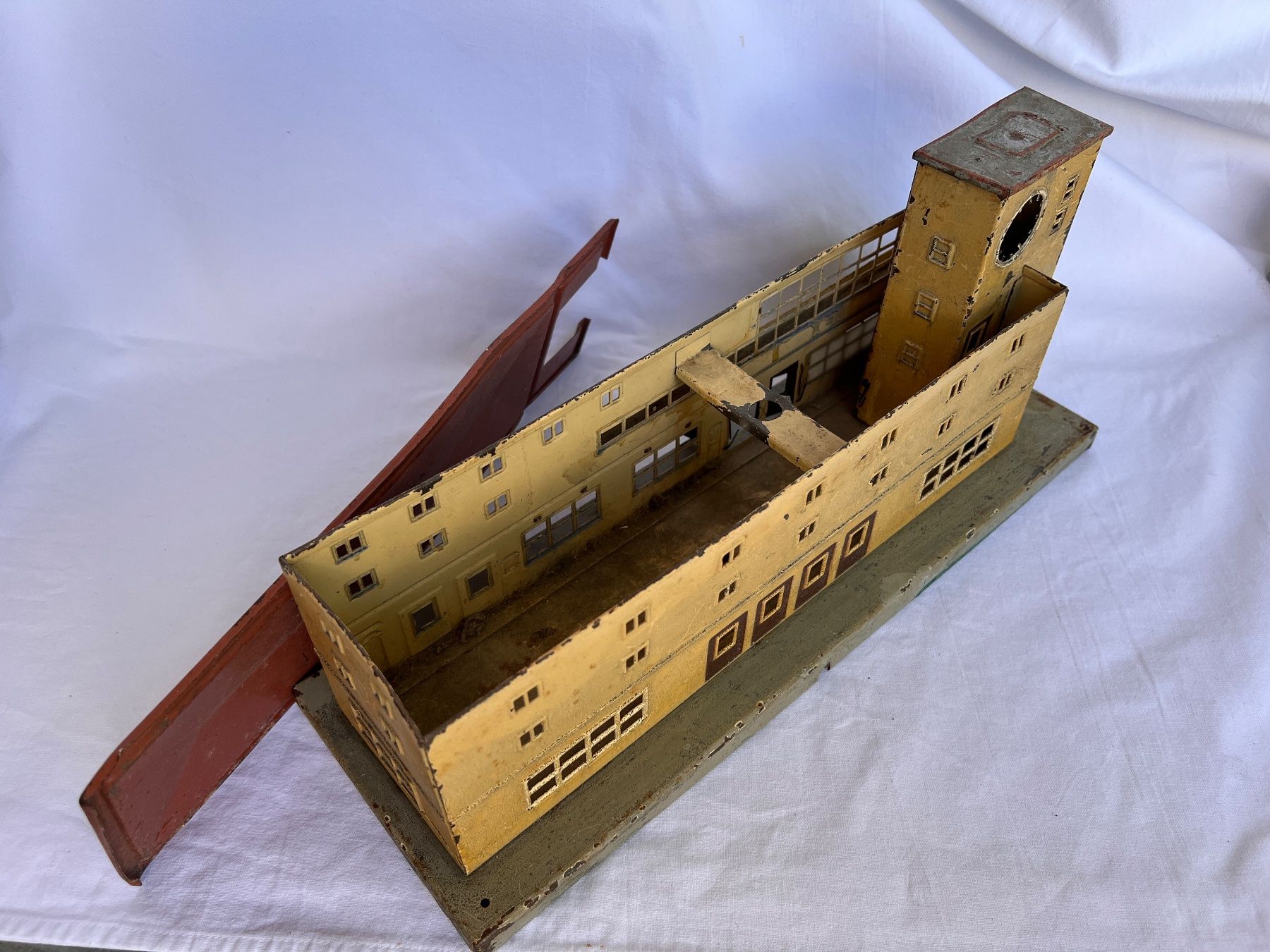 Märklin Modellini di ferrovie: Bahnhof alt Märklin – Usato da Männedorf venduto da Franzflo 3
