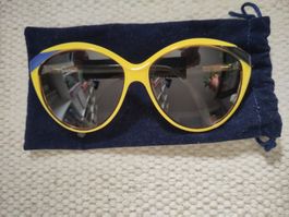 Schöne bunte Sonnenbrille von Saphira