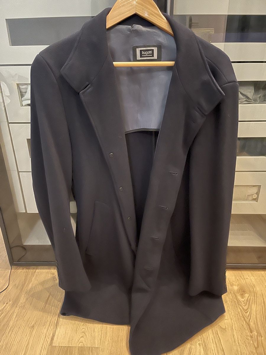 Bugatti Cappotti: Bugatti Men's Navy Overcoat - Stylish Winter Coat – Usato da Küsnacht ZH venduto da oli_dr6q