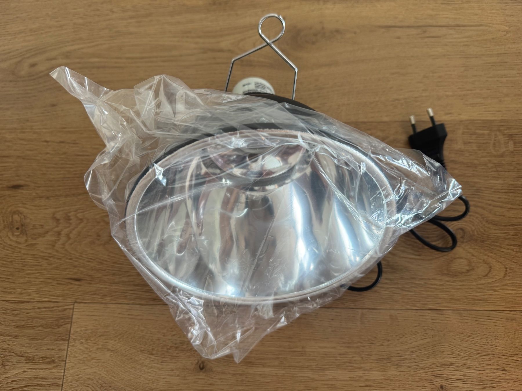 Exo terra Lampade: Exo Terra Light Dome Lampe Durchmesser 18 cm – Nuovo e nell'imballaggio originale da Cham venduto da Rubt 1