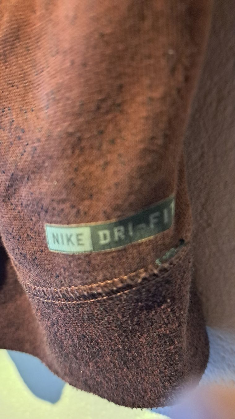 Maglioni & Felpe: Sweatshirt Hurley/Nike - bordeaux "L" – Usato da Camorino venduto da yanis83 2