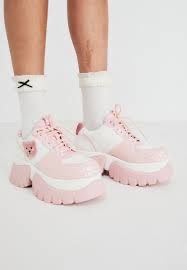 Herrenschuhe: Sneakers Pink Bear koi Platform Size 41 – Neu und originalverpackt aus Zürich von ban_wfc2