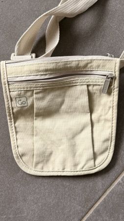 Reisebeutel-Umhänge-Brust-Tasche
