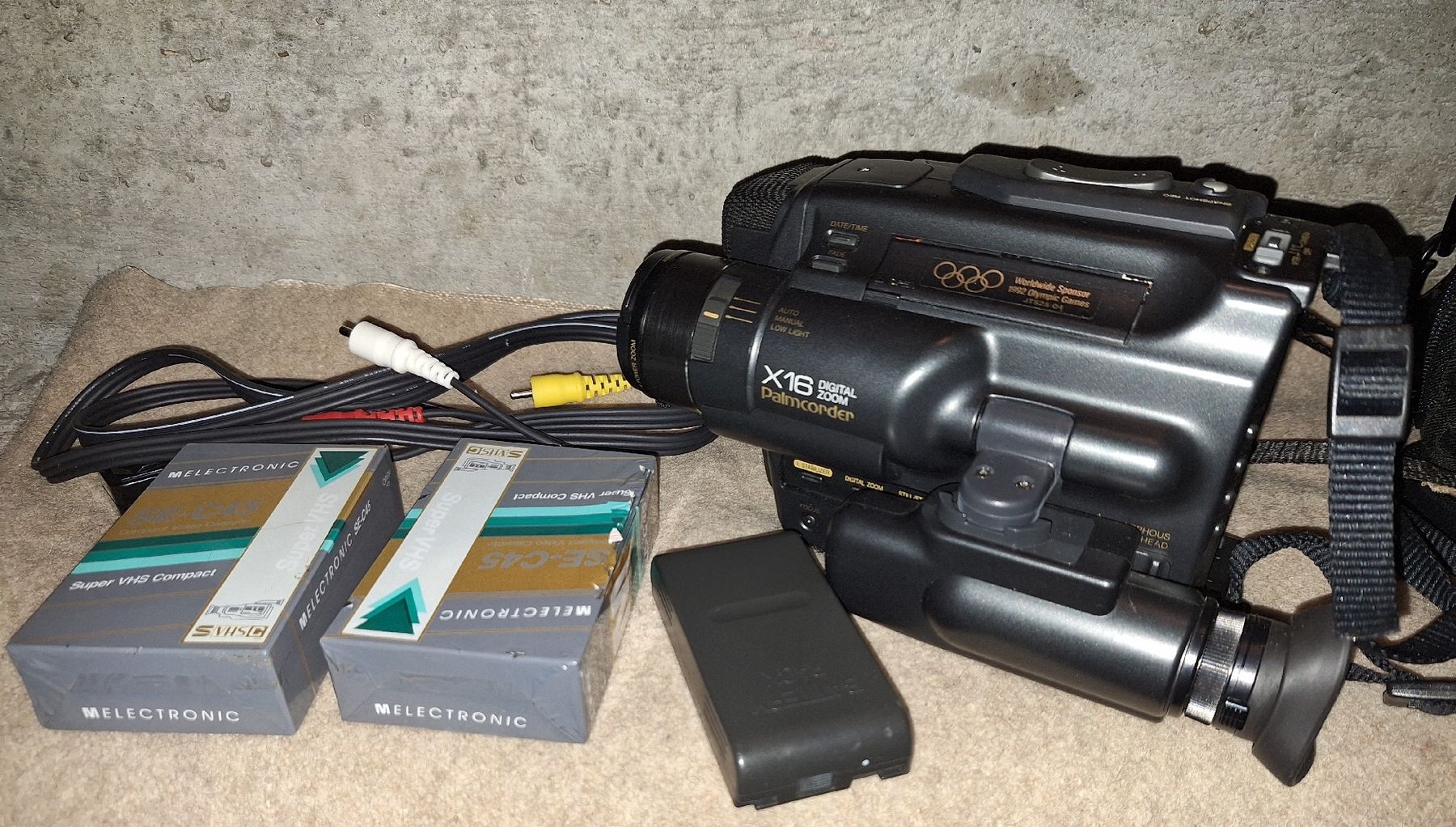 Fotocamera: Kamera.....Konvolut – Usato da Vilters venduto da Fleiflomi 2