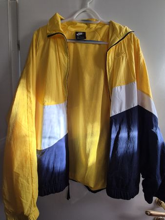 Nike Light Jacket, Men's Size M, Spring/Summer