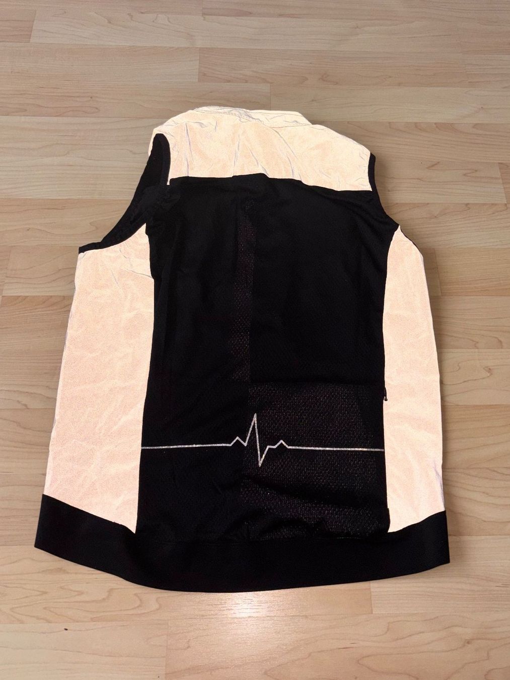 Gilet & Giacche senza maniche: Reflektierende Weste Damen Elite Lab Gr. 42 – Nuovo (secondo la descrizione) da Rotkreuz venduto da Bonito77 1