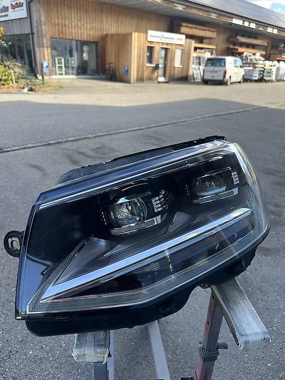 Fari: VW T6 Scheinwerfer – Usato da Grenchen venduto da TopOcc01 1