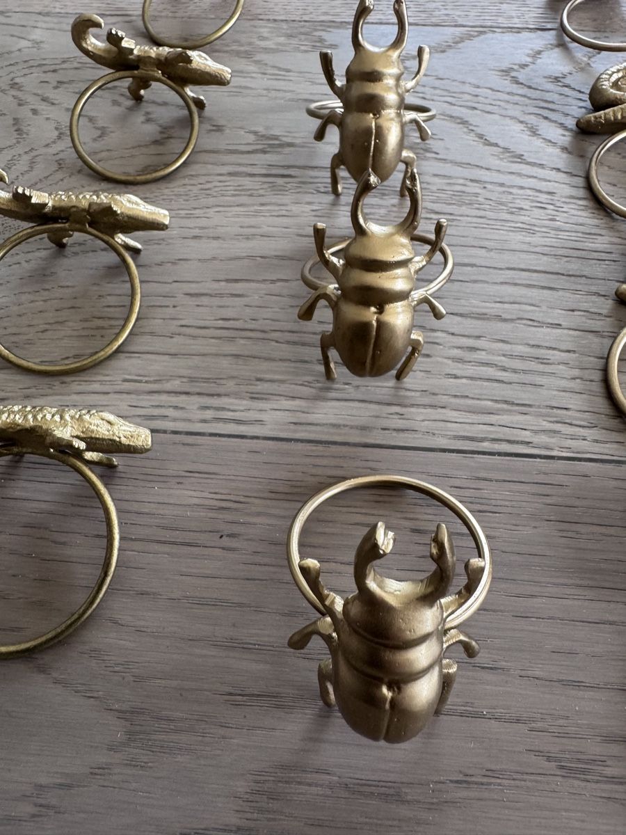 Sonstige Dekorationen & Accessoires: Serviettenringe Metall Tiere – Gebraucht aus Kriens von saintstone 3