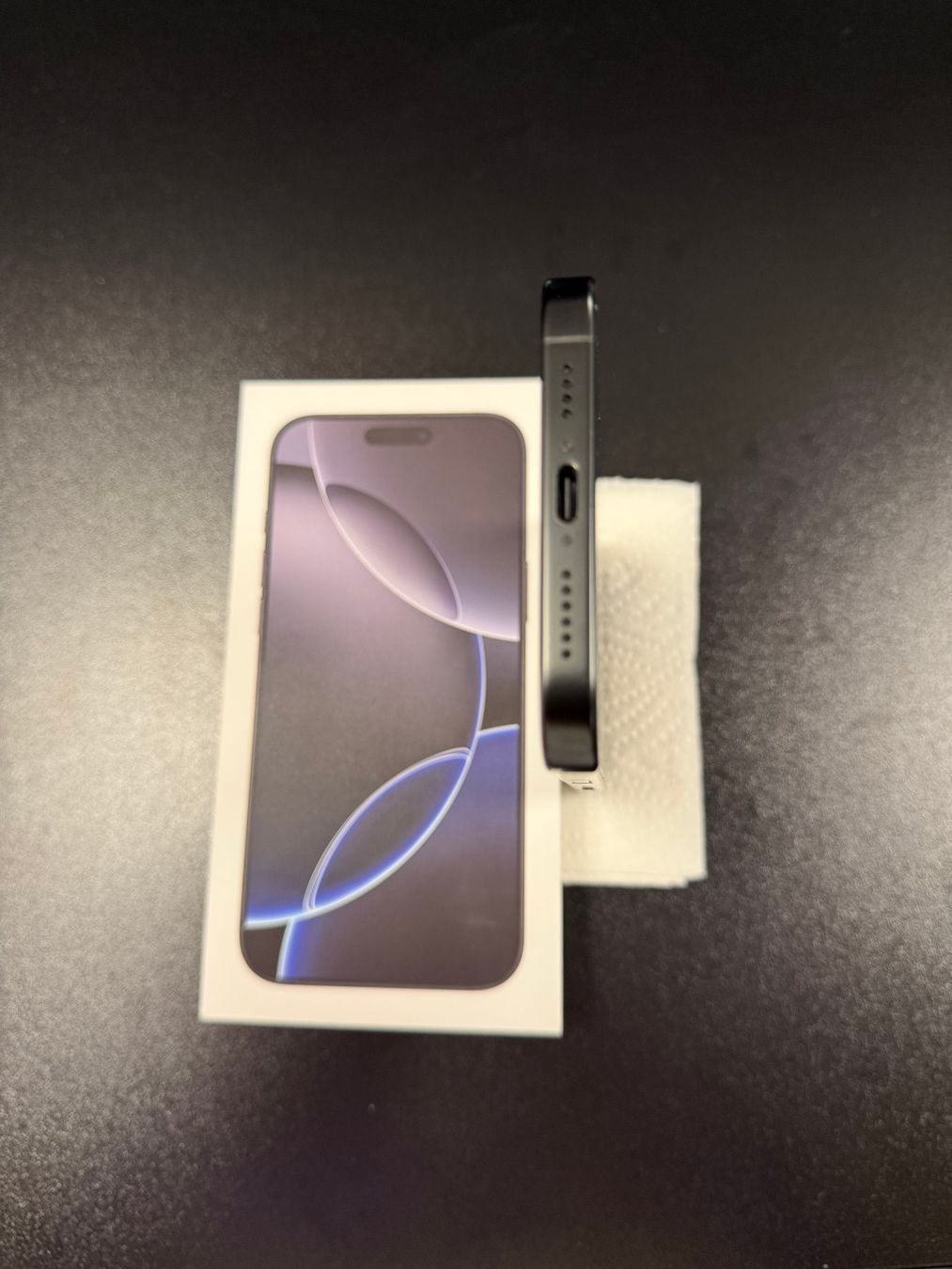 Apple Telefoni cellulari / Smartphones: APPLE iPhone 16 Pro Max Noir Titanium 1 TB – Usato da Genf venduto da SALES2013SALES 7