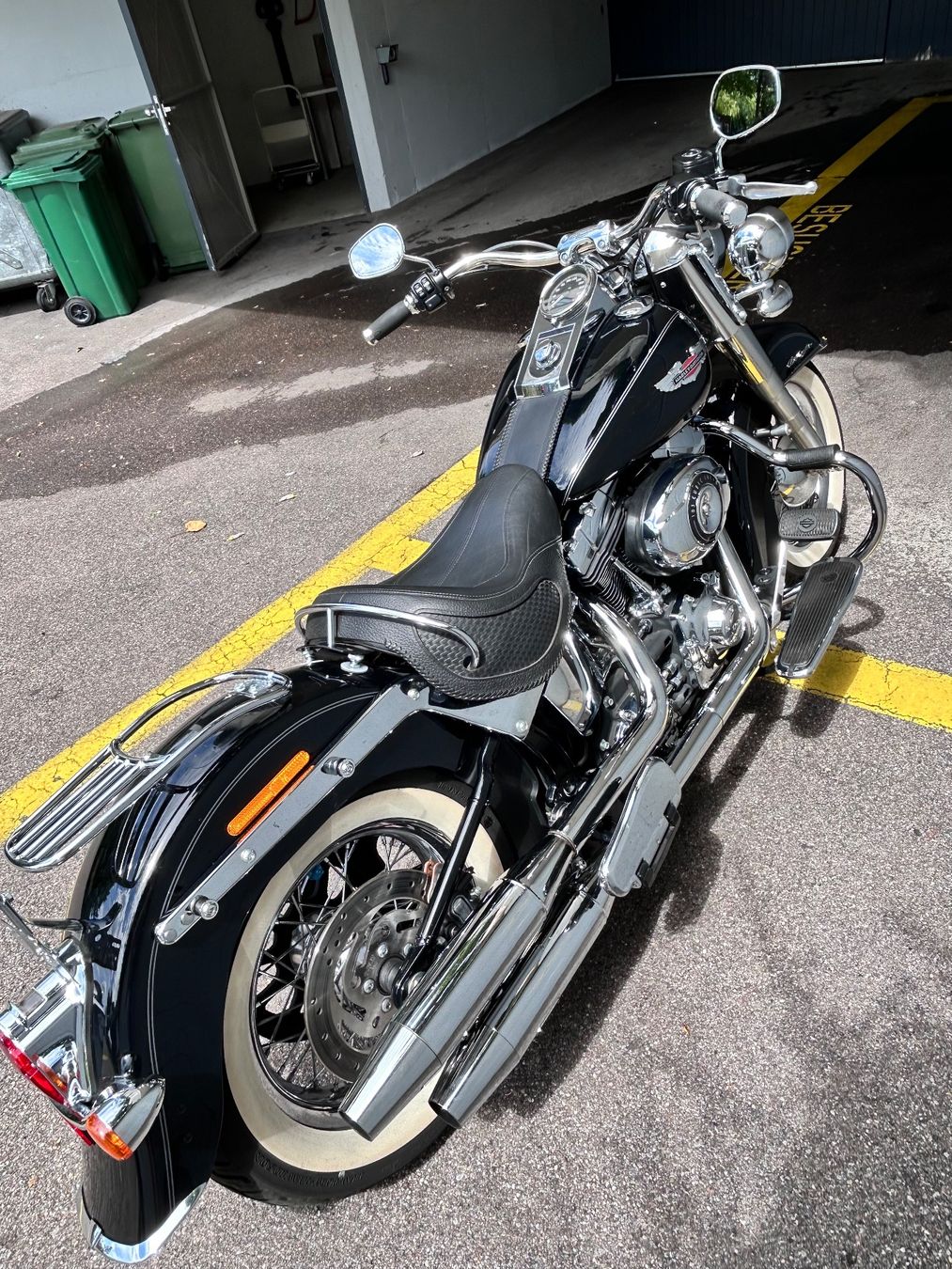 Harley-Davidson Chopper: Harley Davidson FLSTN 103 Deluxe – Usato da Oetwil an der Limmat venduto da astropoot 8