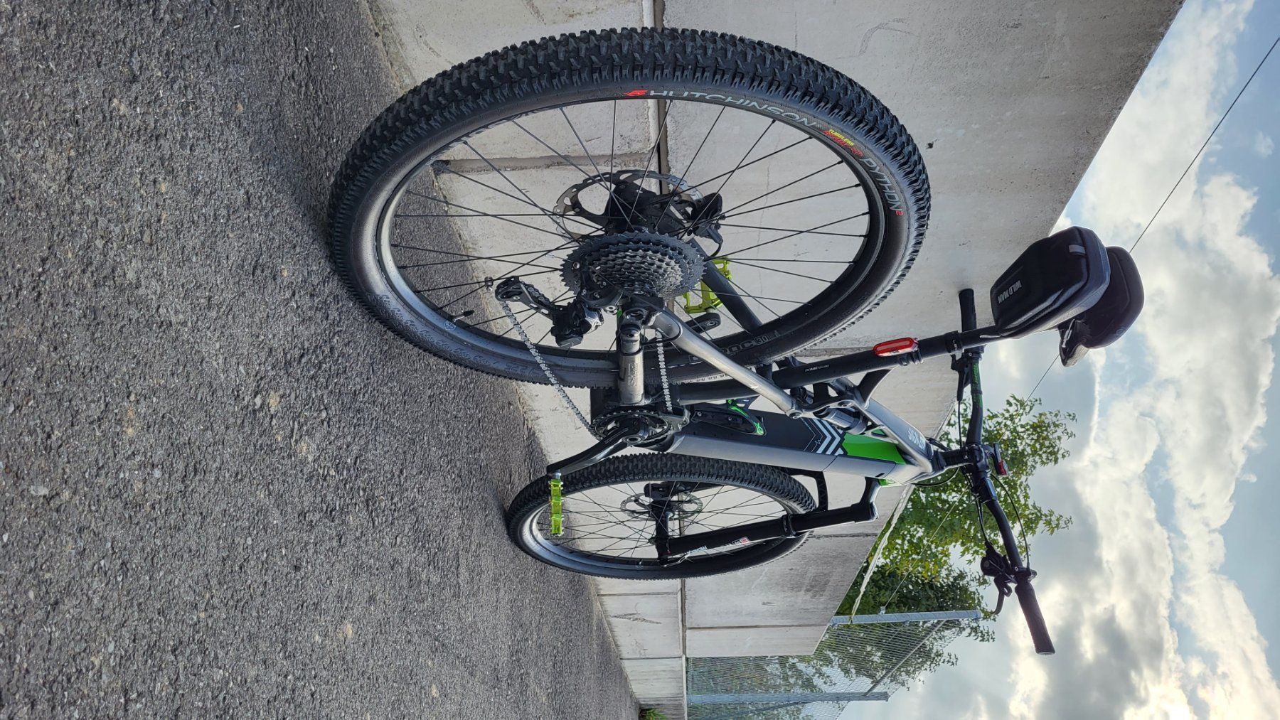 Bixs Biciclette: E bike Bixs sign e 24 GR. L – Usato da Niederlenz venduto da 4dziu 2