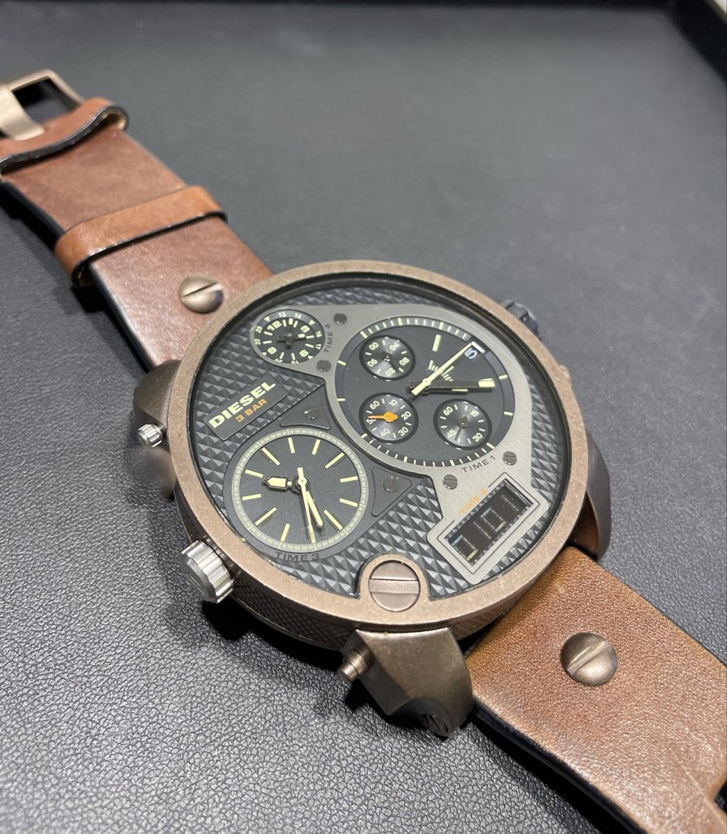 Diesel Uhren: Diesel Mr. Daddy 57mm Quarz - DZ7246 – Gebraucht aus Wettingen von Elegance_Uhren 5