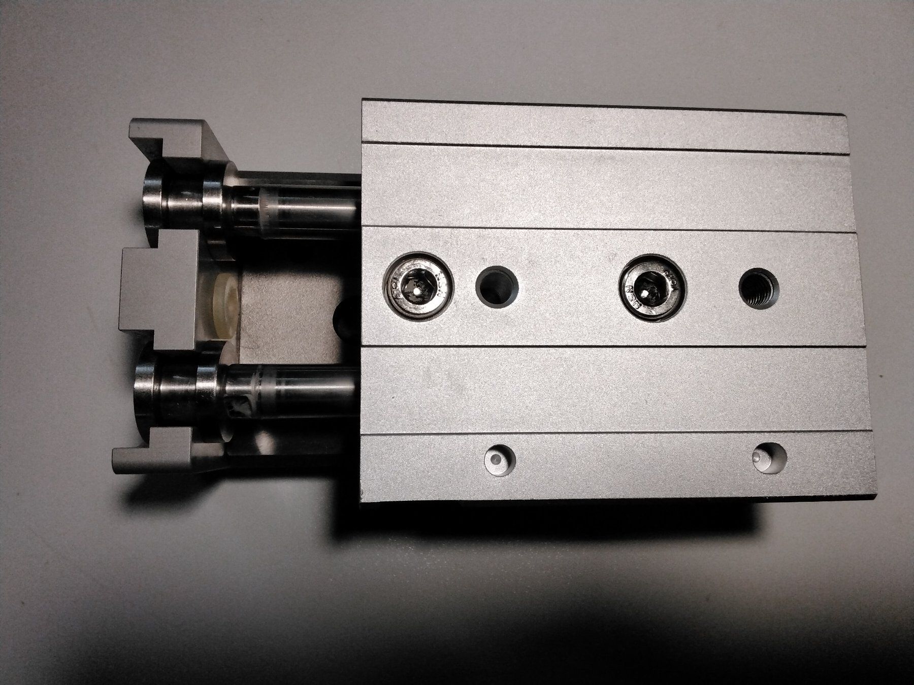 Altri prodotti elettronici: SMC MXQ25-30 – Usato da Bussy FR venduto da 023 2