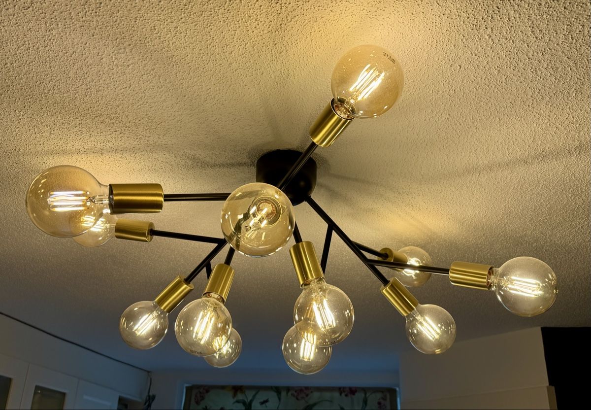 Lampadari & plafoniere: By Rydens Heroes Deckenlampe schwarz/messing 12fl E27 – Usato da Dänikon ZH venduto da Plaetschernderbach 3